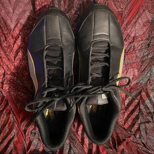 Black and Yellow Puma Casual Sneaker, Size 11